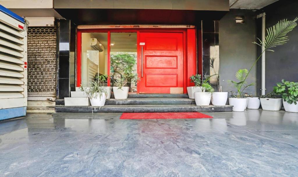 Hotel Orient Avenue Нагпур Екстериор снимка