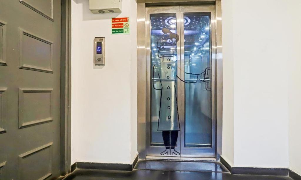 Hotel Orient Avenue Нагпур Екстериор снимка