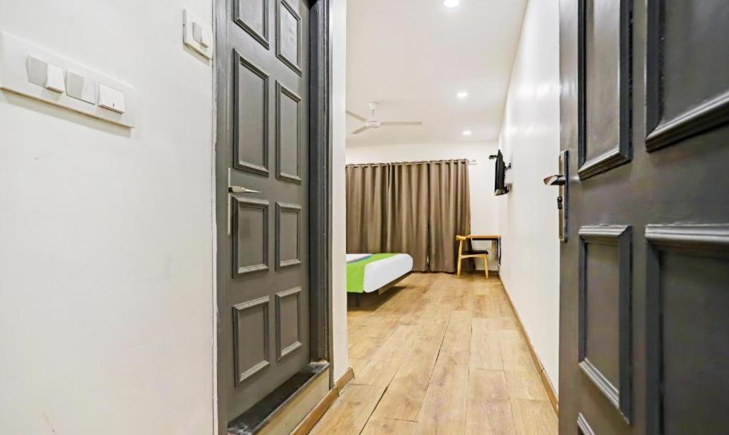 Hotel Orient Avenue Нагпур Екстериор снимка